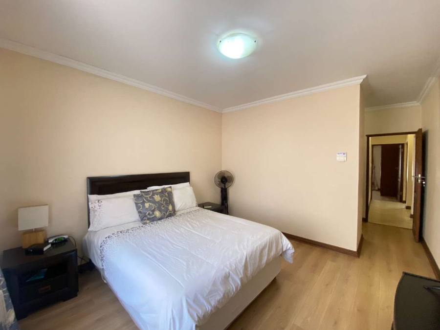 3 Bedroom Property for Sale in Boardwalk Gauteng