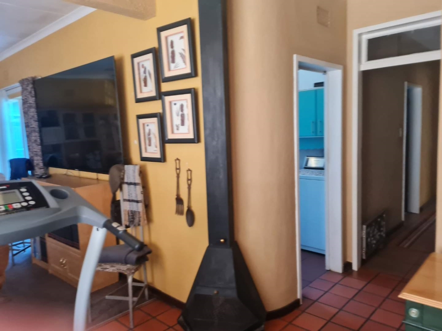 3 Bedroom Property for Sale in Ravenswood Gauteng