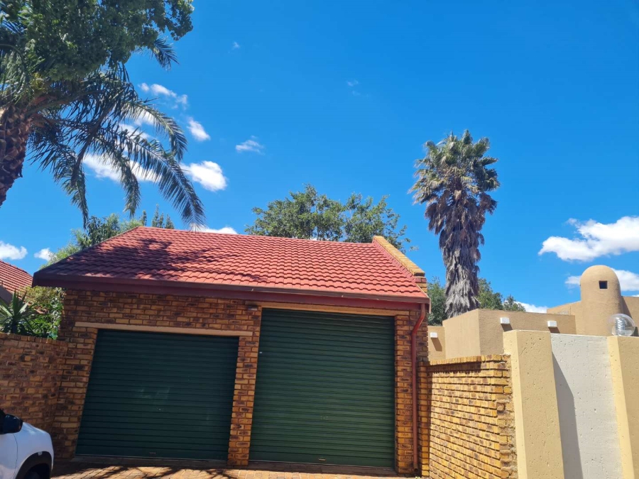 3 Bedroom Property for Sale in Ravenswood Gauteng