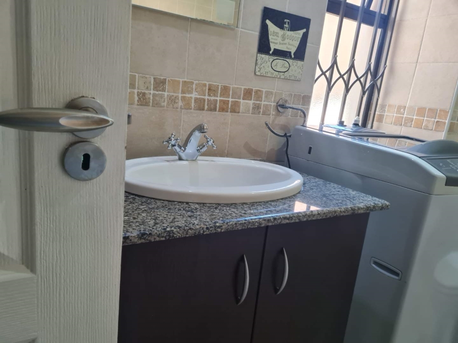 3 Bedroom Property for Sale in Ravenswood Gauteng