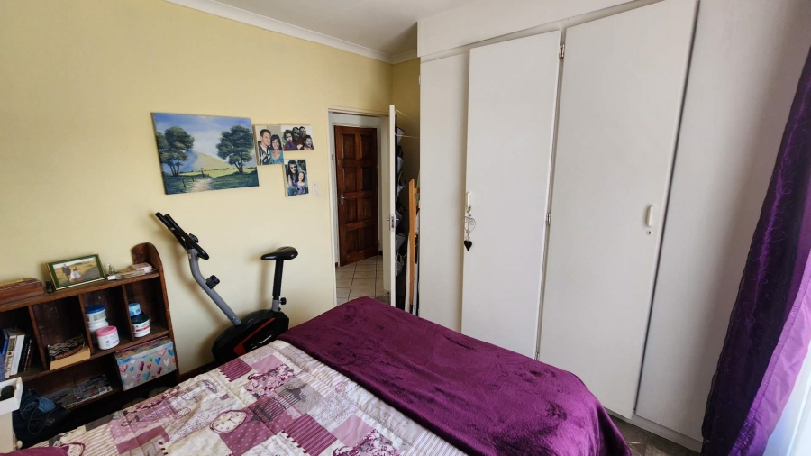 0 Bedroom Property for Sale in Rooihuiskraal North Gauteng