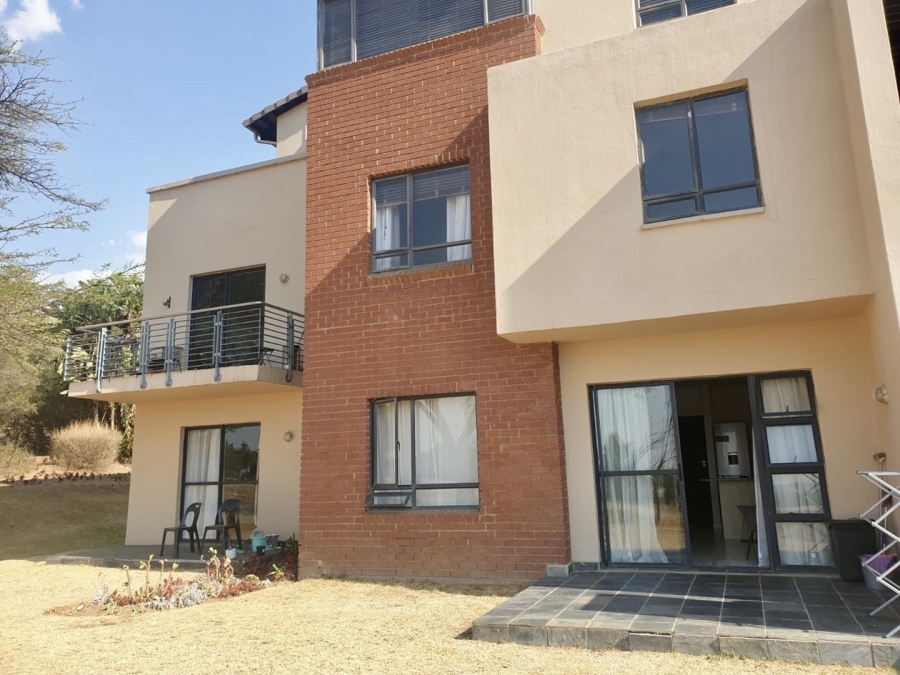 1 Bedroom Property for Sale in Jackal Creek Golf Estate Gauteng