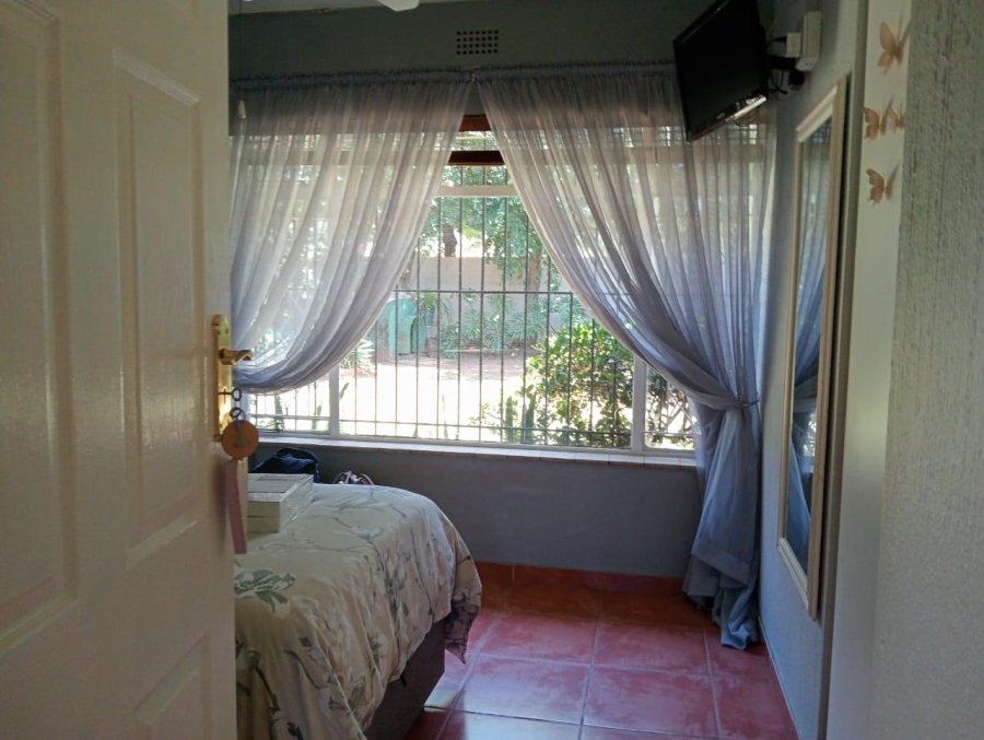 3 Bedroom Property for Sale in Glen Marais Gauteng