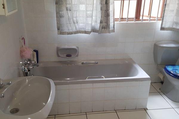 4 Bedroom Property for Sale in Amandasig Gauteng