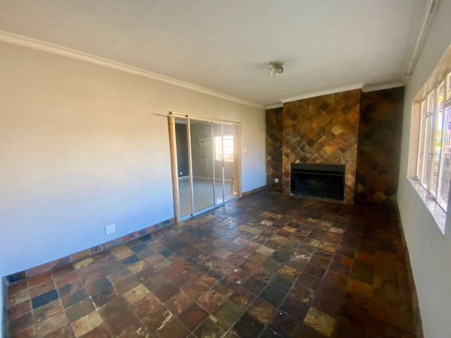 To Let 3 Bedroom Property for Rent in Lewisham Gauteng