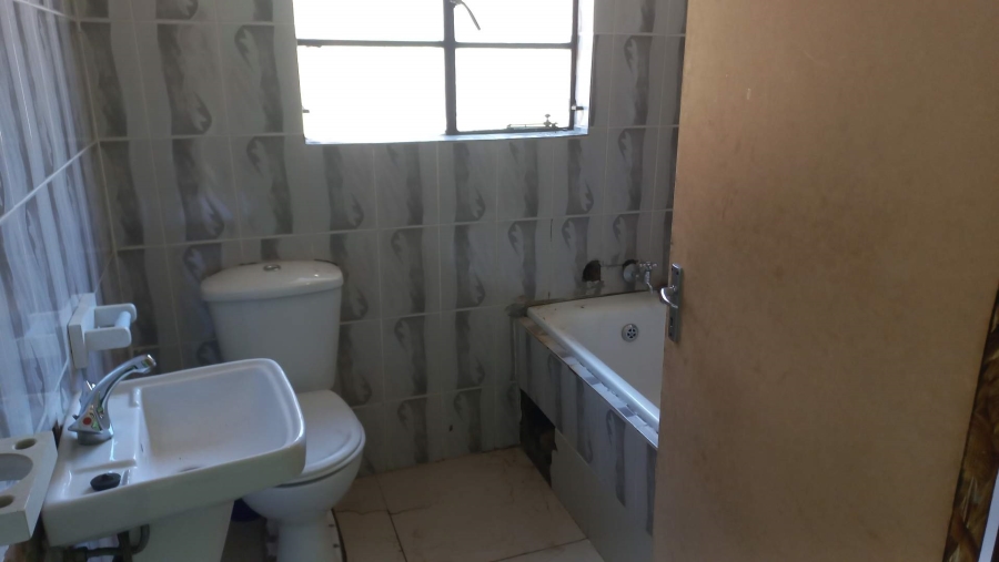 4 Bedroom Property for Sale in Naturena Gauteng