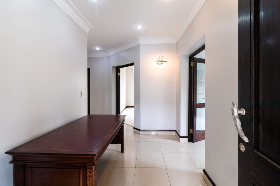 3 Bedroom Property for Sale in Lakefield Gauteng