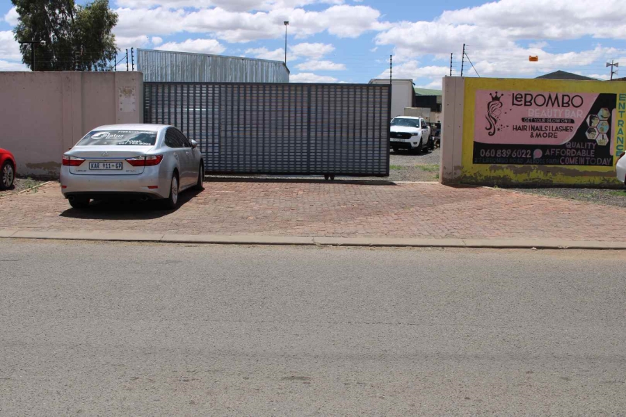 Commercial Property for Sale in Alrode Gauteng