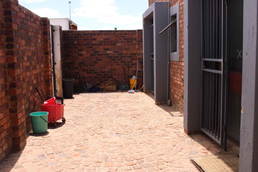 Commercial Property for Sale in Alrode Gauteng