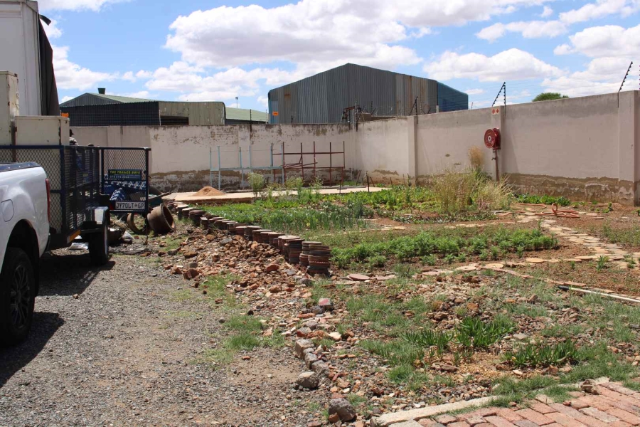 Commercial Property for Sale in Alrode Gauteng