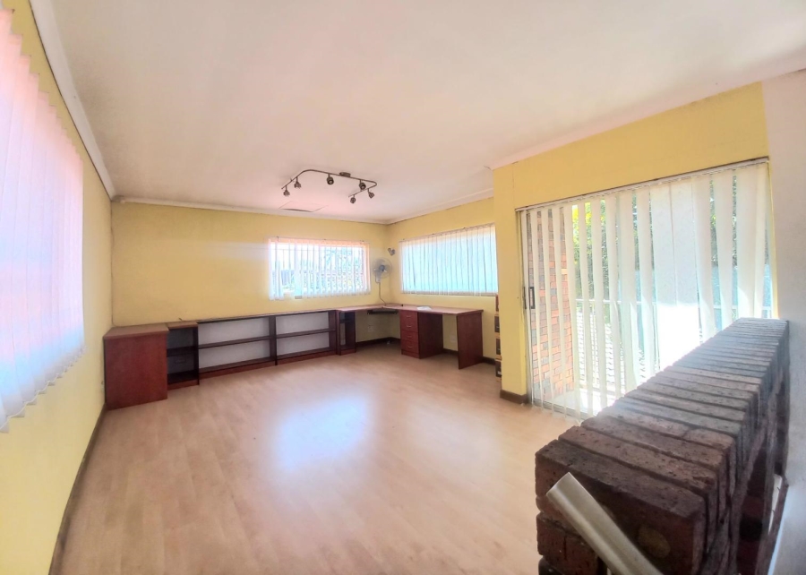 4 Bedroom Property for Sale in Erasmia Gauteng