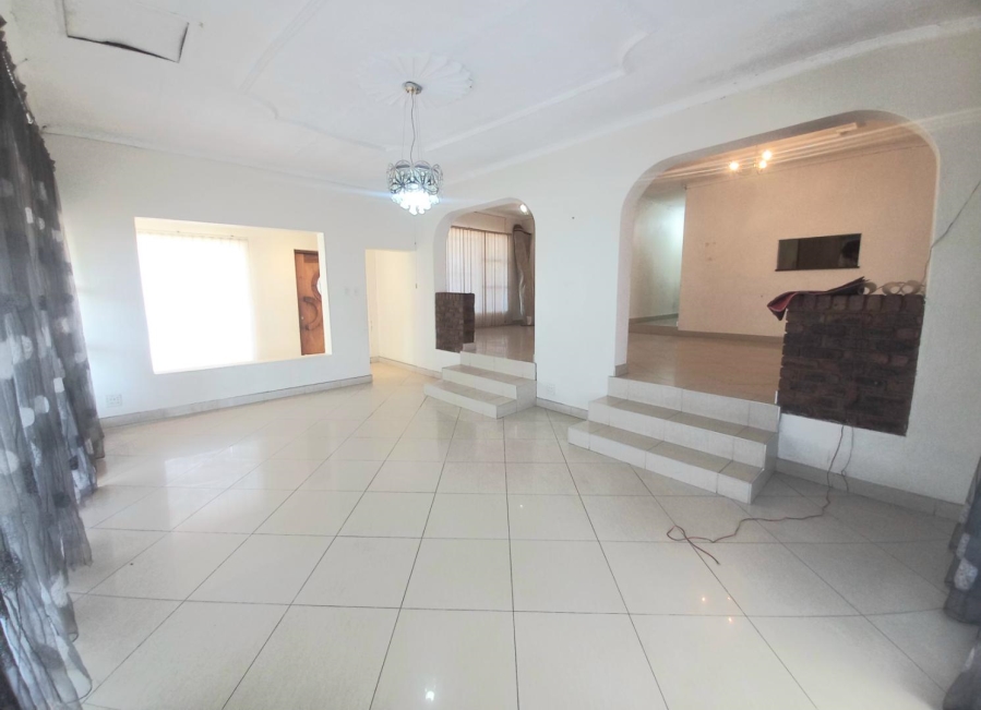 4 Bedroom Property for Sale in Erasmia Gauteng