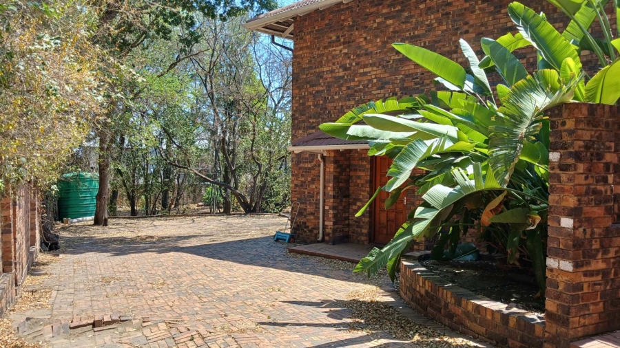 4 Bedroom Property for Sale in Bryanston Gauteng