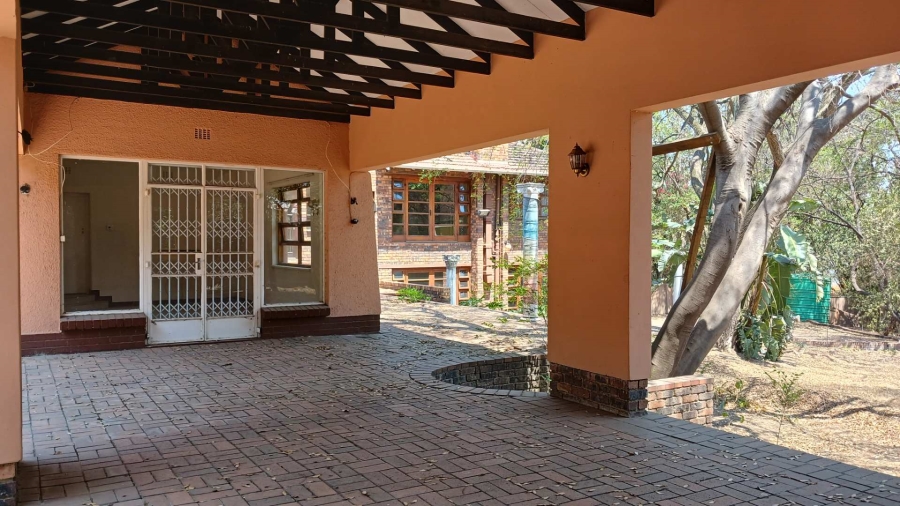 4 Bedroom Property for Sale in Bryanston Gauteng