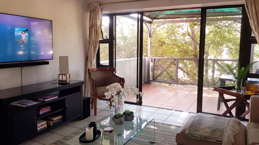 To Let 2 Bedroom Property for Rent in Strathavon Gauteng