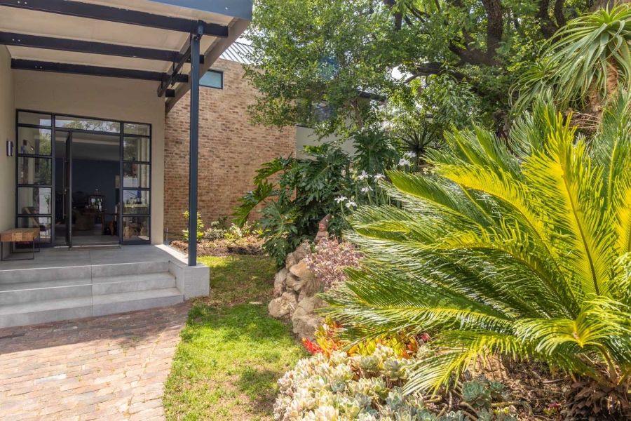 4 Bedroom Property for Sale in Weltevreden Park Gauteng