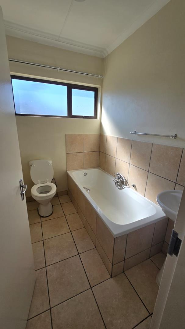 To Let 2 Bedroom Property for Rent in Angelo Gauteng