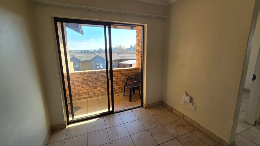 To Let 2 Bedroom Property for Rent in Angelo Gauteng