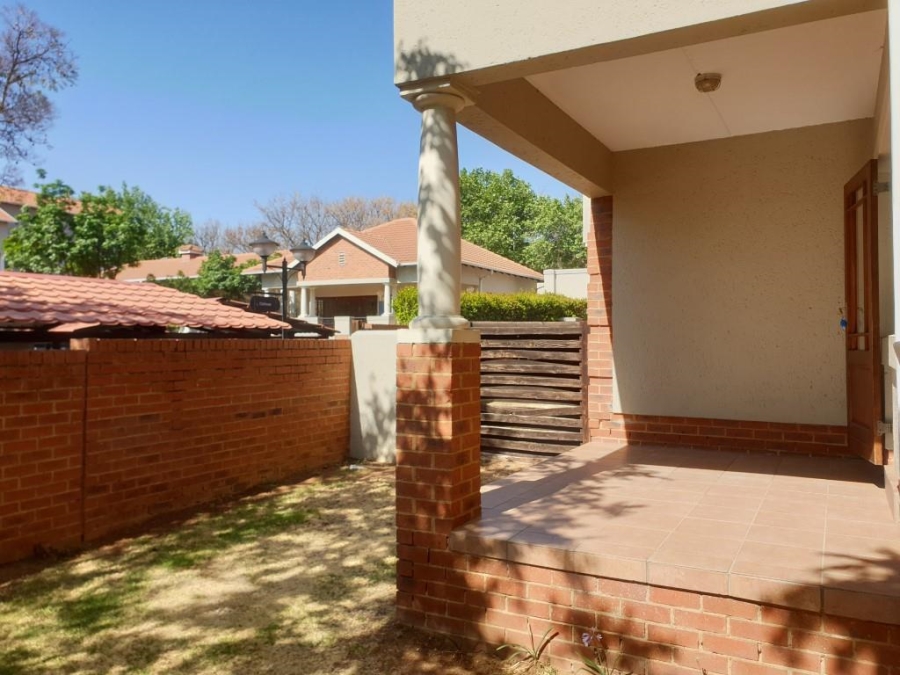 2 Bedroom Property for Sale in Paulshof Gauteng