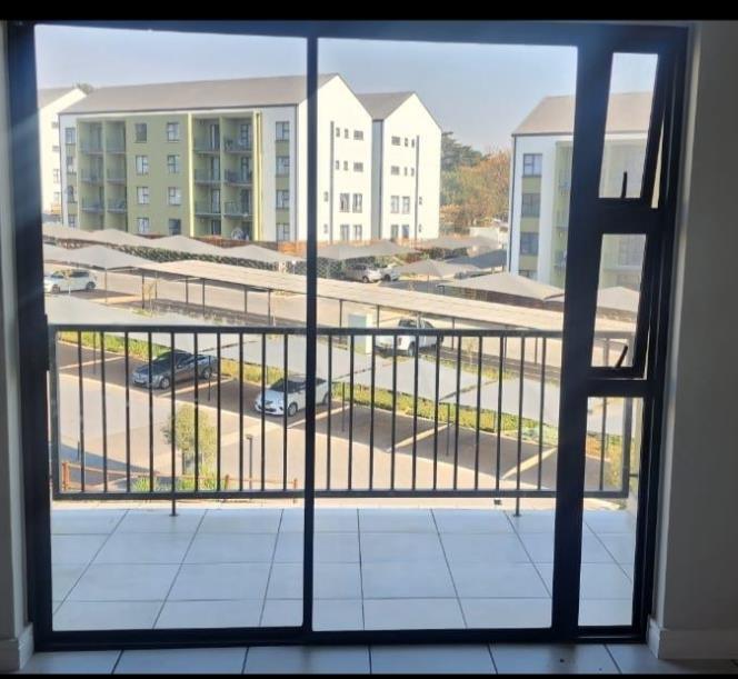 To Let 2 Bedroom Property for Rent in Linbro Park Gauteng