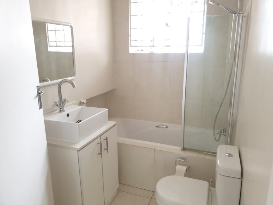 2 Bedroom Property for Sale in Illovo Gauteng