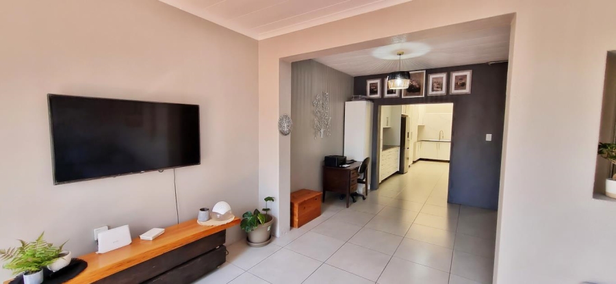 2 Bedroom Property for Sale in Brackenhurst Gauteng