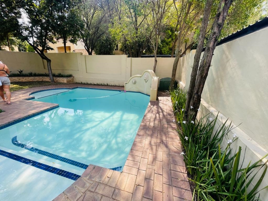 To Let 1 Bedroom Property for Rent in Morningside Gauteng