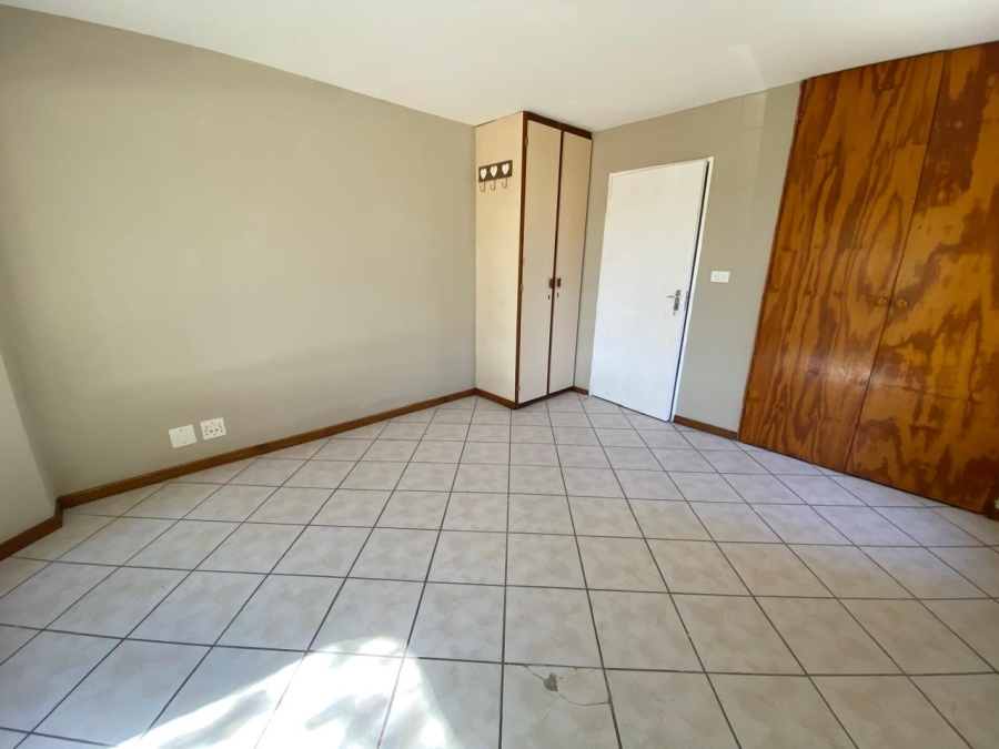 To Let 3 Bedroom Property for Rent in Bridle Park A H Gauteng