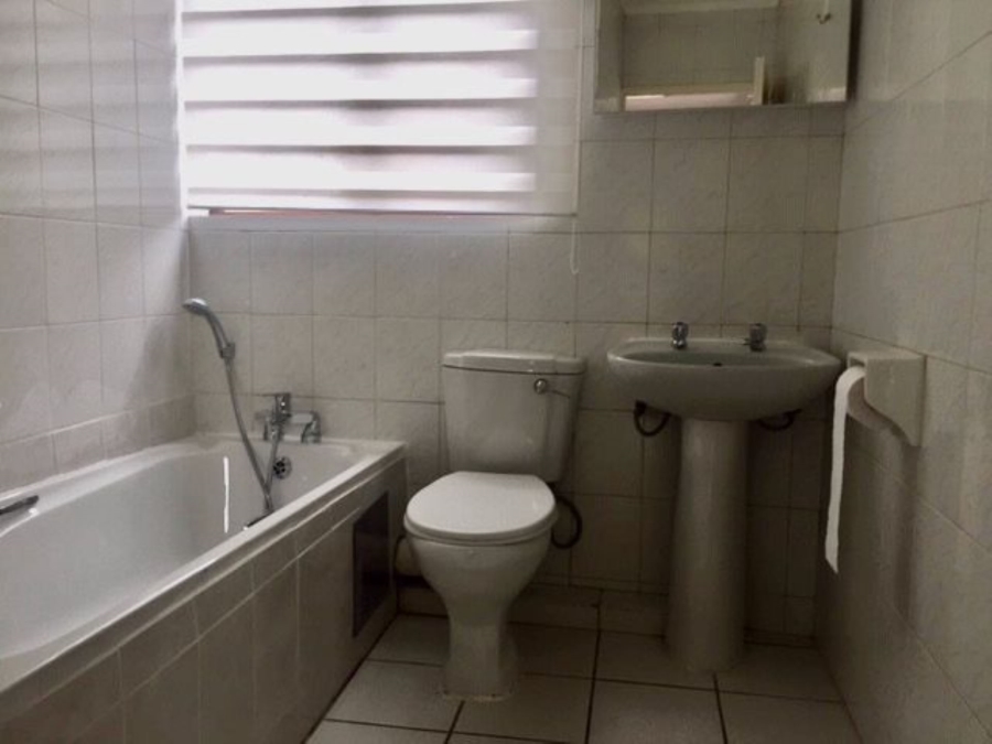 To Let 2 Bedroom Property for Rent in Morningside Hills Gauteng