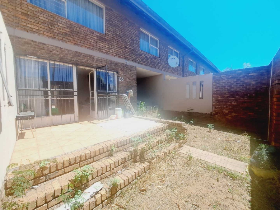 3 Bedroom Property for Sale in Silverton Gauteng