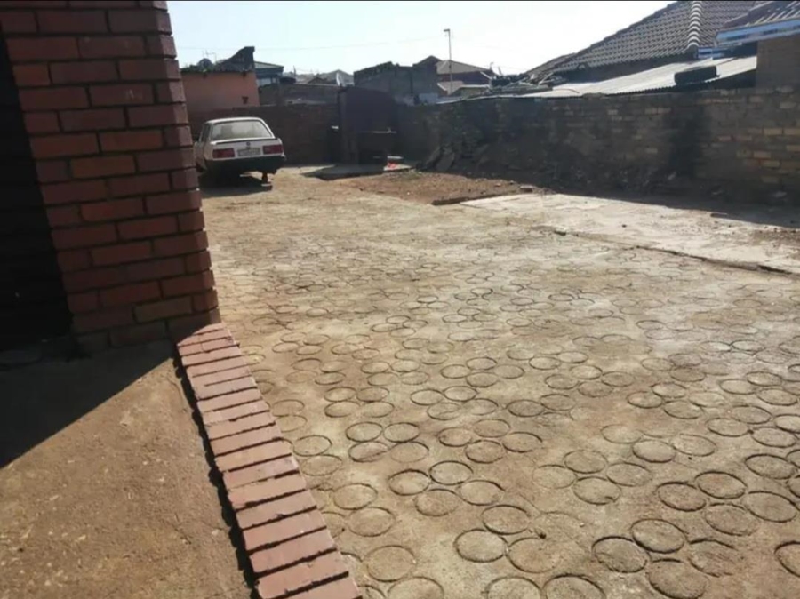 2 Bedroom Property for Sale in Atteridgeville Gauteng