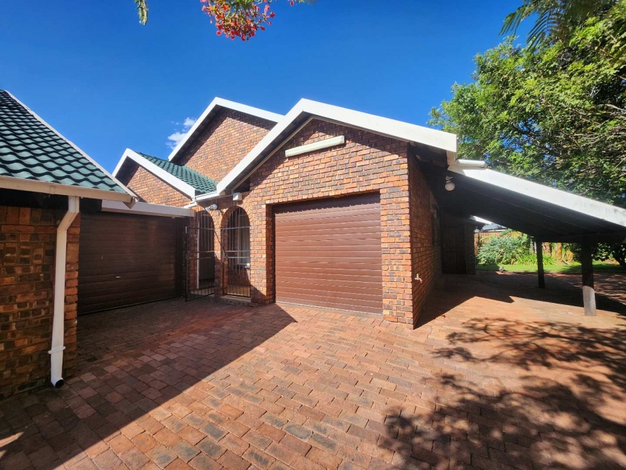 3 Bedroom Property for Sale in Wonderboom Gauteng