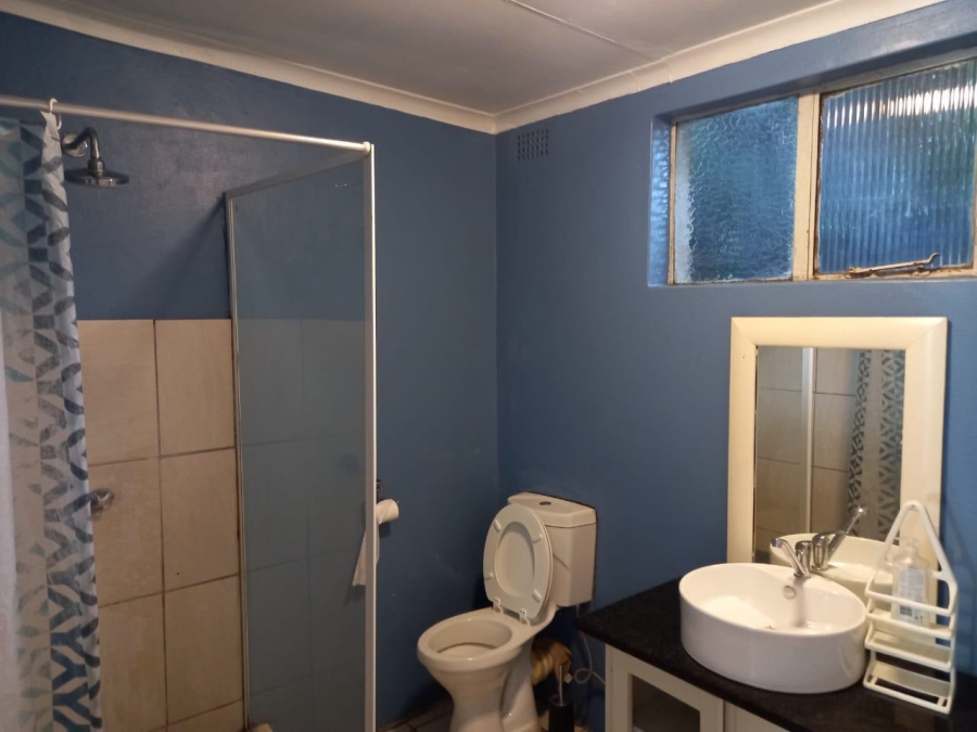 To Let 1 Bedroom Property for Rent in Melville Gauteng