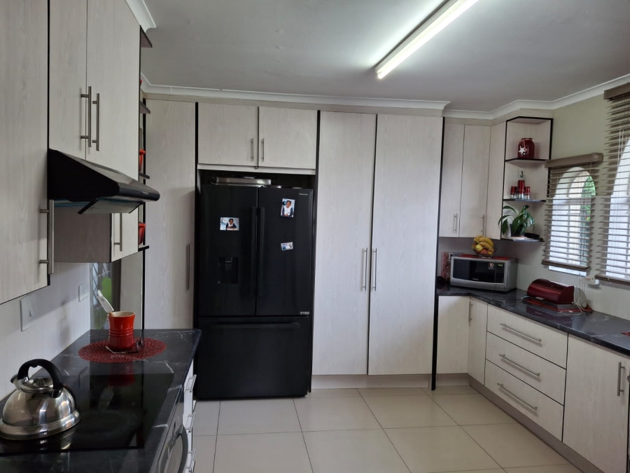 3 Bedroom Property for Sale in Van Riebeeck Park Gauteng