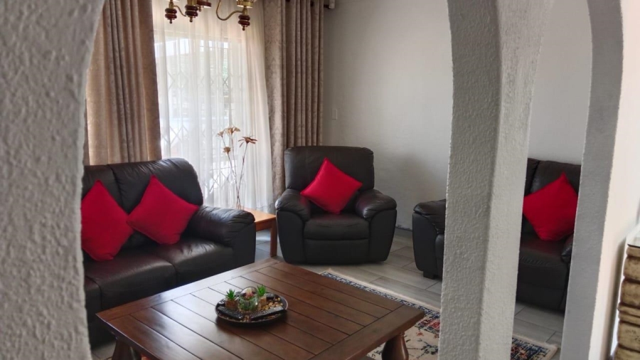 3 Bedroom Property for Sale in Glen Marais Gauteng