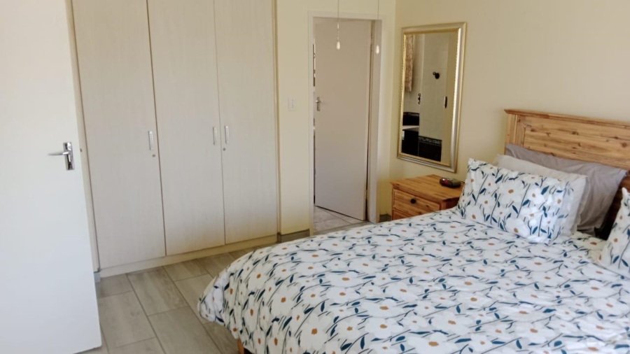 3 Bedroom Property for Sale in Glen Marais Gauteng