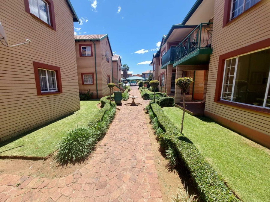 2 Bedroom Property for Sale in Alberton Gauteng