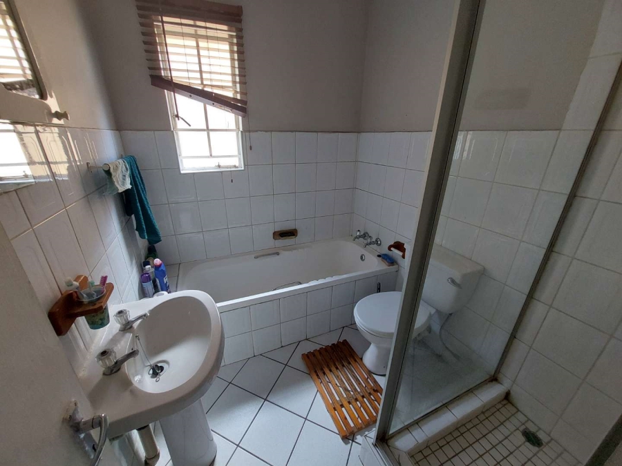 2 Bedroom Property for Sale in Alberton Gauteng