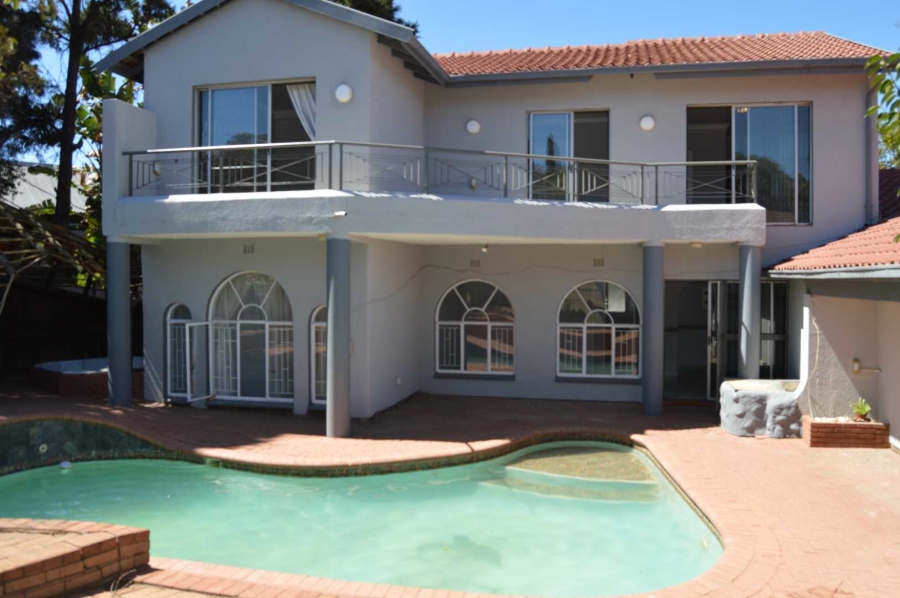 5 Bedroom Property for Sale in Mulbarton Gauteng