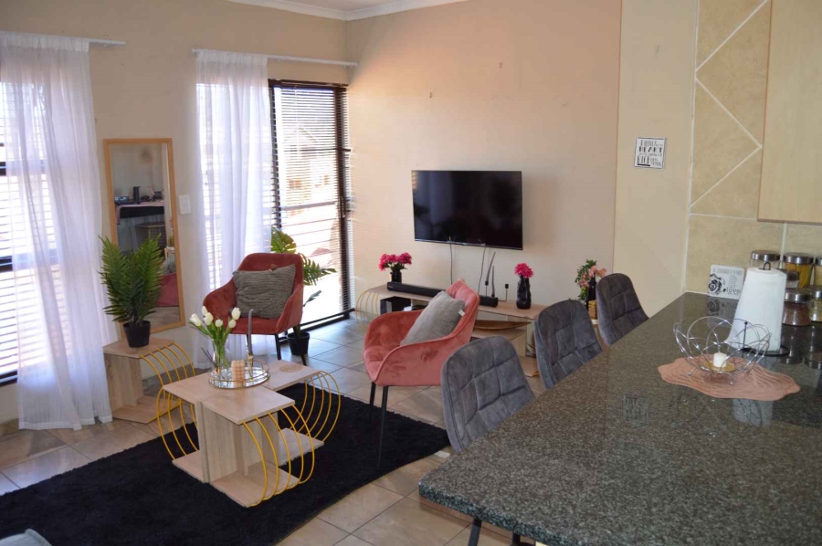 1 Bedroom Property for Sale in Mulbarton Gauteng