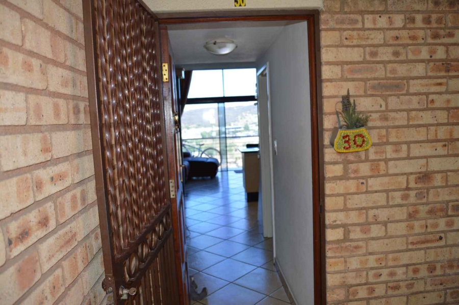 1 Bedroom Property for Sale in Mulbarton Gauteng