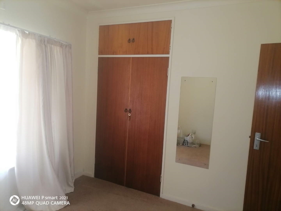 4 Bedroom Property for Sale in Glen Marais Gauteng