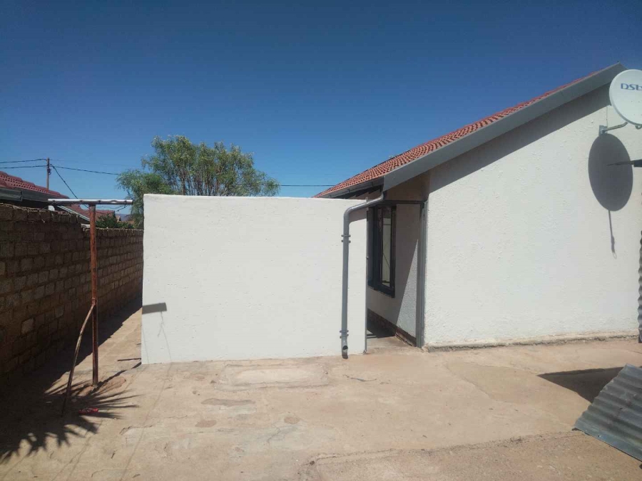 2 Bedroom Property for Sale in Soshanguve WW Gauteng