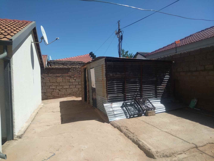 2 Bedroom Property for Sale in Soshanguve WW Gauteng