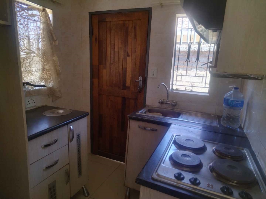 2 Bedroom Property for Sale in Soshanguve WW Gauteng