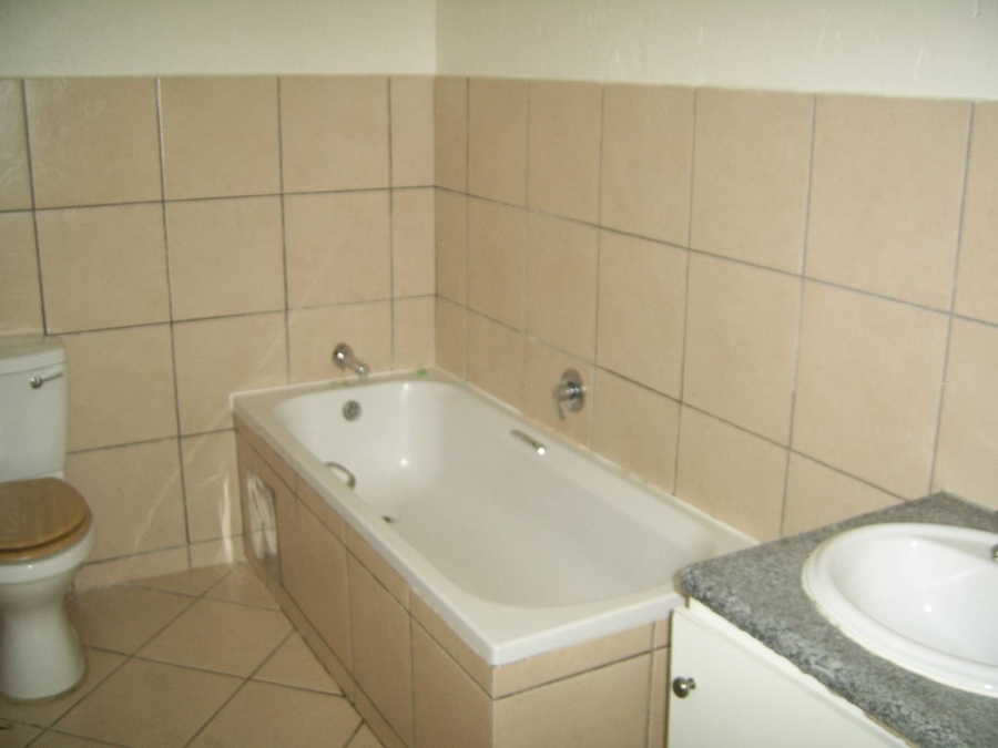 2 Bedroom Property for Sale in Northgate Gauteng