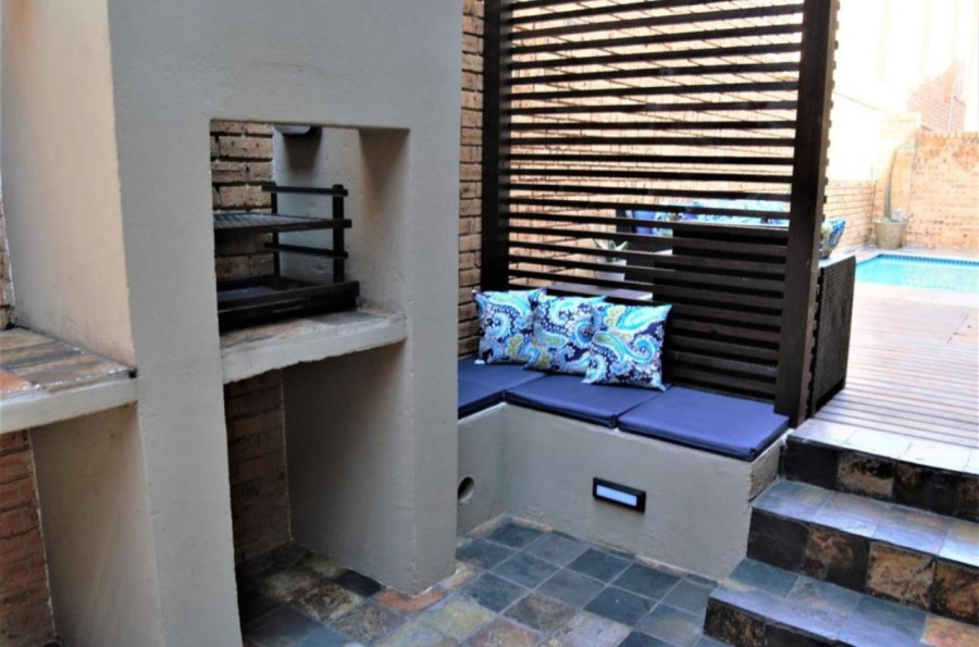 3 Bedroom Property for Sale in Noordheuwel Gauteng