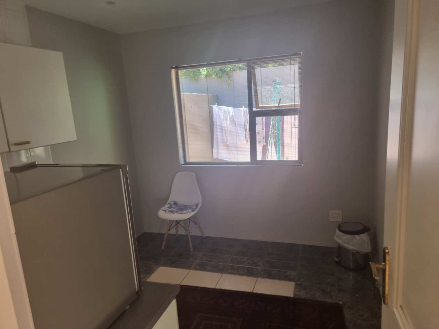 To Let 4 Bedroom Property for Rent in Fourways Gardens Gauteng