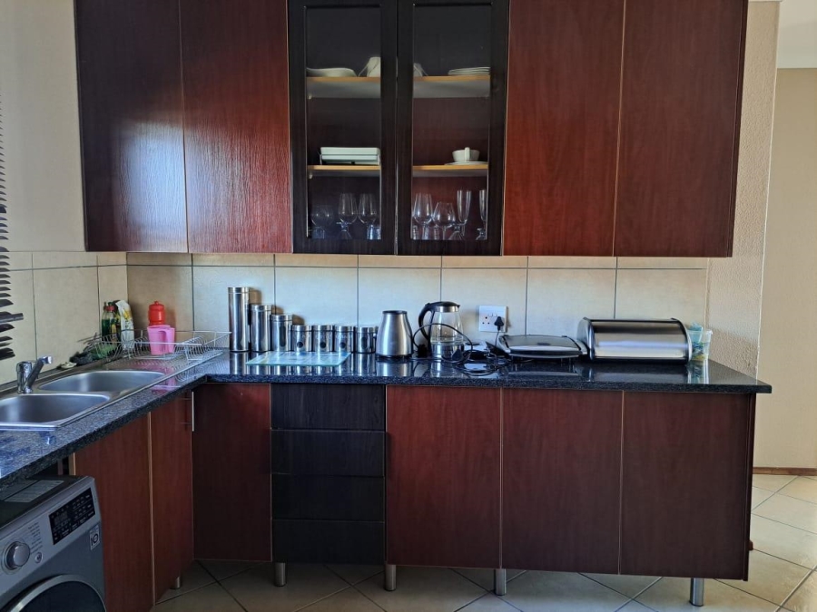 To Let 2 Bedroom Property for Rent in Albertsdal Gauteng