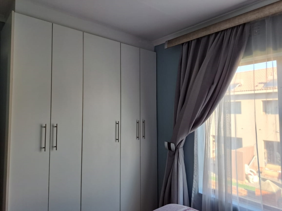 To Let 2 Bedroom Property for Rent in Albertsdal Gauteng